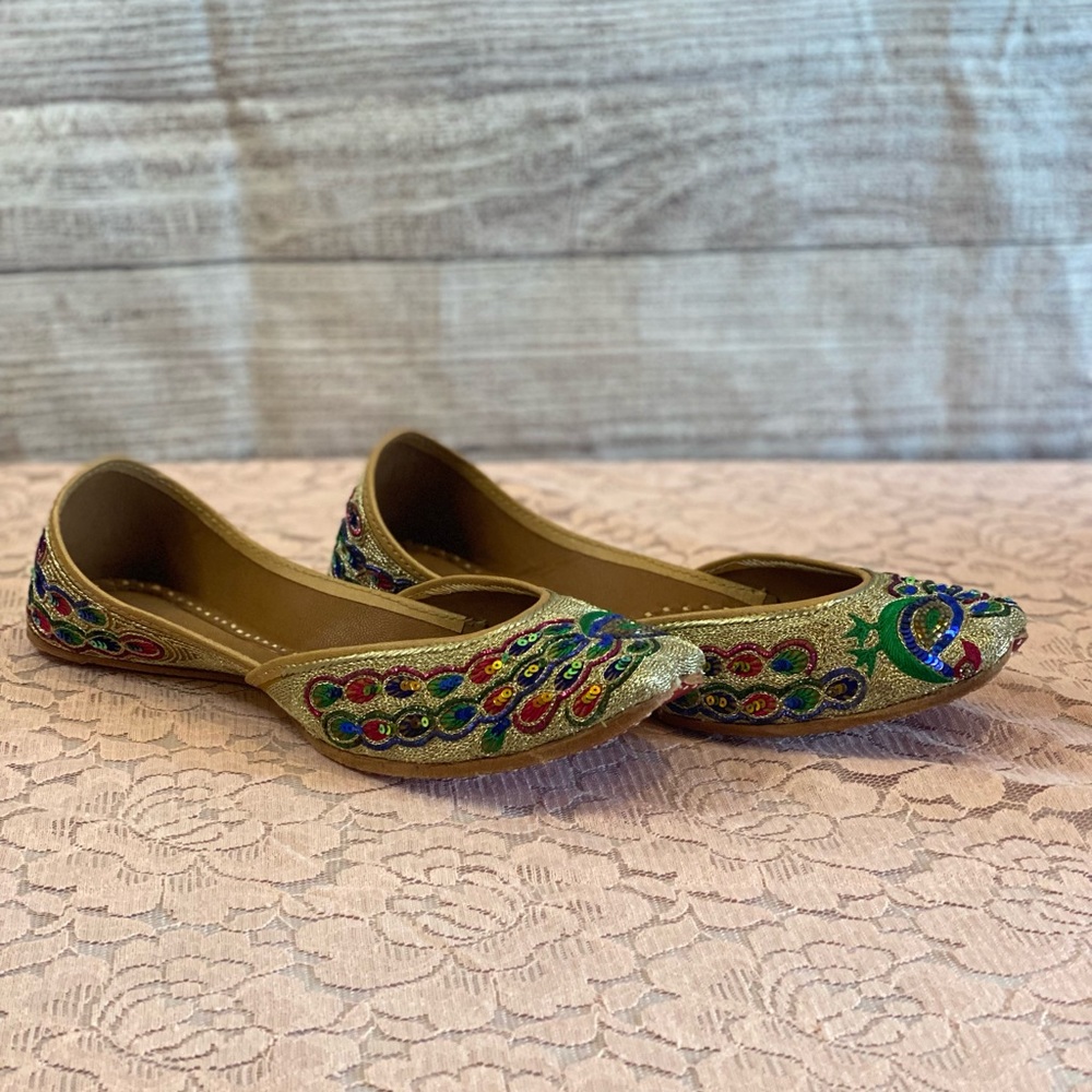 Zebidah peacock patterned flats